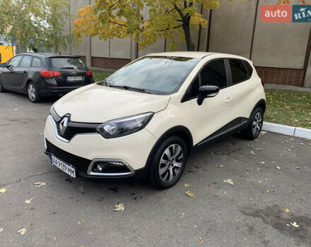 Бежевий Рено Каптур, об'ємом двигуна 1.46 л та пробігом 115 тис. км за 13500 $, фото 1 на Automoto.ua