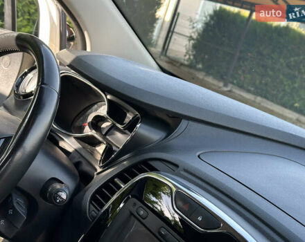 Бежевый Рено Каптур, объемом двигателя 1.46 л и пробегом 100 тыс. км за 13200 $, фото 38 на Automoto.ua