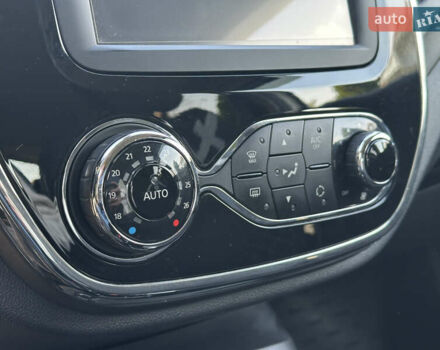 Бежевый Рено Каптур, объемом двигателя 1.46 л и пробегом 100 тыс. км за 13200 $, фото 45 на Automoto.ua