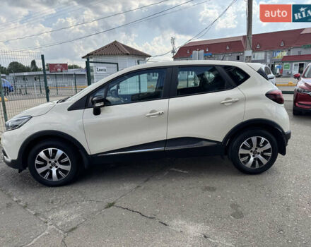 Бежевий Рено Каптур, об'ємом двигуна 0.9 л та пробігом 54 тис. км за 13599 $, фото 2 на Automoto.ua