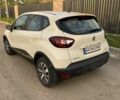 Бежевый Рено Каптур, объемом двигателя 0.9 л и пробегом 54 тыс. км за 15900 $, фото 1 на Automoto.ua