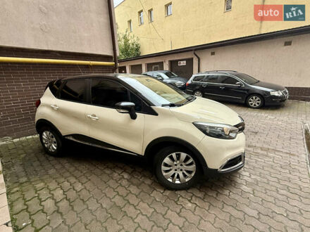 Рено Каптур 2014 у Івано-Франківську на Automoto.ua Бежевий Рено Каптур, об'ємом двигуна 1.2 л та пробігом 121 тис. км за 11800 $, фото 1 на Automoto.ua