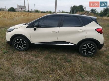 Рено Каптур 2014 в Ватутино на Automoto.ua Бежевый Рено Каптур, объемом двигателя 1.46 л и пробегом 126 тыс. км за 11000 $, фото 1 на Automoto.ua