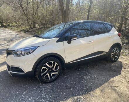 Бежевий Рено Каптур, об'ємом двигуна 1.5 л та пробігом 110 тис. км за 10500 $, фото 1 на Automoto.ua