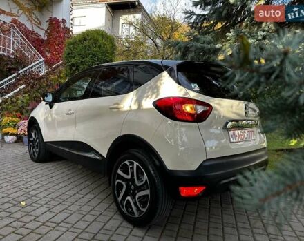 Рено Каптур 2016 в Львове на Automoto.ua Бежевый Рено Каптур, объемом двигателя 1.5 л и пробегом 122 тыс. км за 10900 $, фото 1 на Automoto.ua