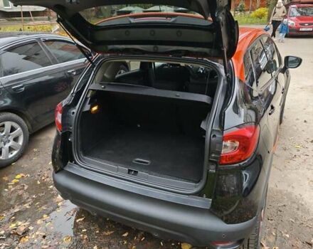 Черный Рено Каптур, объемом двигателя 1.2 л и пробегом 124 тыс. км за 13500 $, фото 5 на Automoto.ua