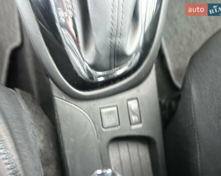 Чорний Рено Каптур, об'ємом двигуна 1.2 л та пробігом 133 тис. км за 9999 $, фото 18 на Automoto.ua