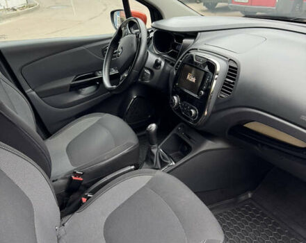 Черный Рено Каптур, объемом двигателя 1.5 л и пробегом 117 тыс. км за 10700 $, фото 8 на Automoto.ua