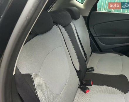 Чорний Рено Каптур, об'ємом двигуна 1.2 л та пробігом 133 тис. км за 9999 $, фото 34 на Automoto.ua