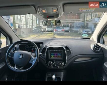 Черный Рено Каптур, объемом двигателя 1.2 л и пробегом 61 тыс. км за 14599 $, фото 8 на Automoto.ua