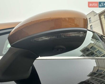 Черный Рено Каптур, объемом двигателя 1.6 л и пробегом 14 тыс. км за 19999 $, фото 16 на Automoto.ua