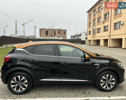 Черный Рено Каптур, объемом двигателя 1.6 л и пробегом 14 тыс. км за 19999 $, фото 1 на Automoto.ua