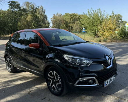 Черный Рено Каптур, объемом двигателя 1.5 л и пробегом 114 тыс. км за 10000 $, фото 1 на Automoto.ua