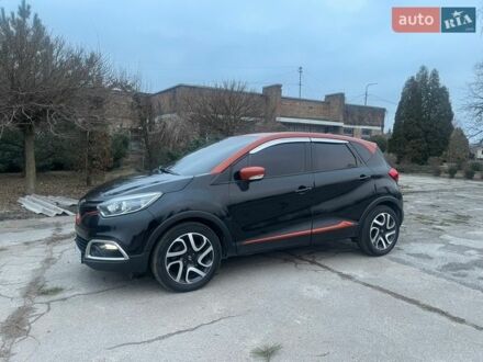 Чорний Рено Каптур, об'ємом двигуна 1.5 л та пробігом 57 тис. км за 9900 $, фото 1 на Automoto.ua