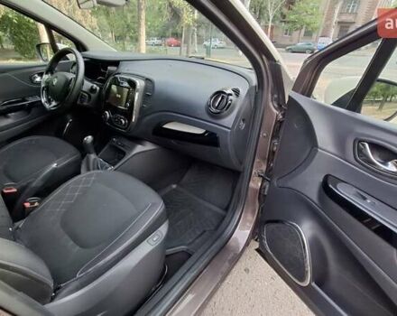 Коричневий Рено Каптур, об'ємом двигуна 0.9 л та пробігом 119 тис. км за 8200 $, фото 4 на Automoto.ua