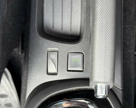 Коричневый Рено Каптур, объемом двигателя 1.2 л и пробегом 88 тыс. км за 12800 $, фото 30 на Automoto.ua