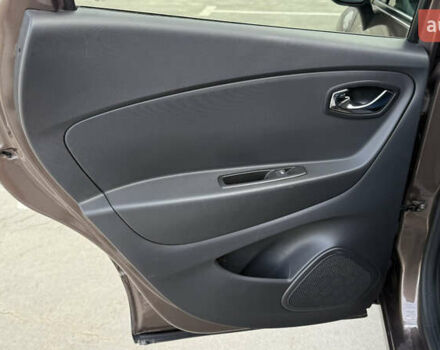 Коричневый Рено Каптур, объемом двигателя 1.2 л и пробегом 88 тыс. км за 12800 $, фото 32 на Automoto.ua