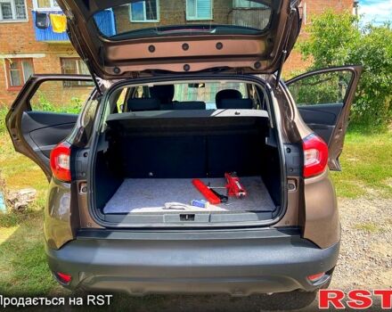 Коричневий Рено Каптур, об'ємом двигуна 1.5 л та пробігом 143 тис. км за 11500 $, фото 1 на Automoto.ua