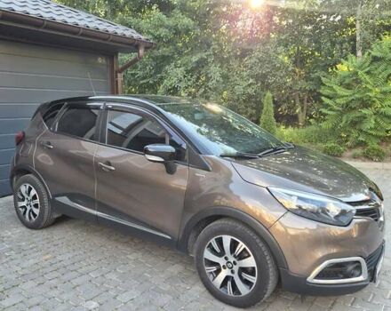 Коричневий Рено Каптур, об'ємом двигуна 1.2 л та пробігом 89 тис. км за 13500 $, фото 1 на Automoto.ua