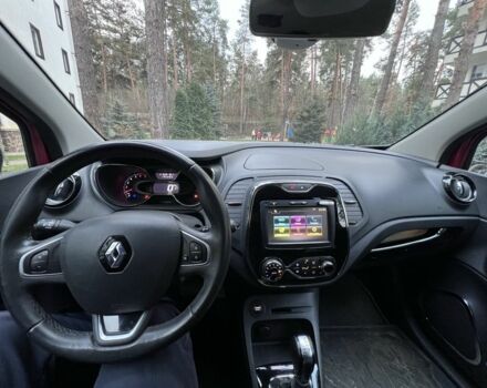 Красный Рено Каптур, объемом двигателя 0 л и пробегом 3 тыс. км за 11100 $, фото 5 на Automoto.ua