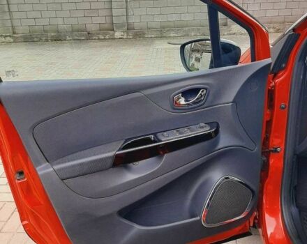Красный Рено Каптур, объемом двигателя 1.5 л и пробегом 245 тыс. км за 11300 $, фото 9 на Automoto.ua