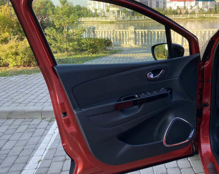 Червоний Рено Каптур, об'ємом двигуна 1.46 л та пробігом 109 тис. км за 12500 $, фото 32 на Automoto.ua