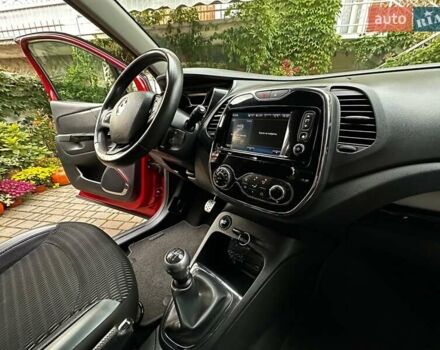 Красный Рено Каптур, объемом двигателя 1.5 л и пробегом 59 тыс. км за 11700 $, фото 22 на Automoto.ua