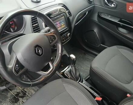 Червоний Рено Каптур, об'ємом двигуна 1.5 л та пробігом 100 тис. км за 14500 $, фото 5 на Automoto.ua