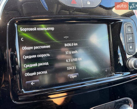 Красный Рено Каптур, объемом двигателя 1.46 л и пробегом 113 тыс. км за 15100 $, фото 27 на Automoto.ua