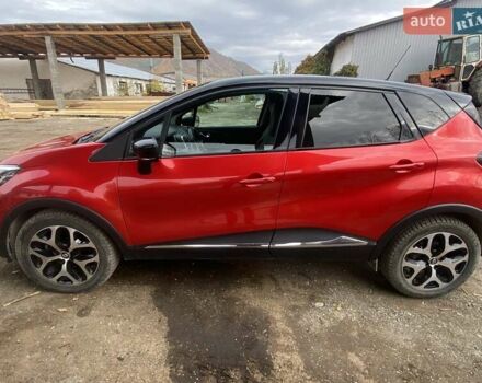 Червоний Рено Каптур, об'ємом двигуна 1.46 л та пробігом 30 тис. км за 16300 $, фото 3 на Automoto.ua