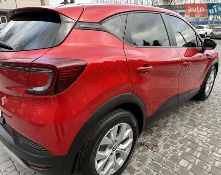 Красный Рено Каптур, объемом двигателя 1.3 л и пробегом 28 тыс. км за 18500 $, фото 36 на Automoto.ua