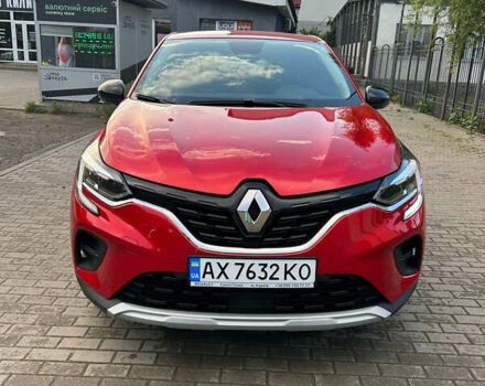 Красный Рено Каптур, объемом двигателя 1.33 л и пробегом 23 тыс. км за 19000 $, фото 1 на Automoto.ua
