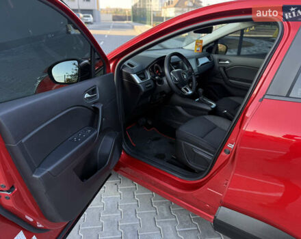 Красный Рено Каптур, объемом двигателя 1.3 л и пробегом 27 тыс. км за 19299 $, фото 32 на Automoto.ua