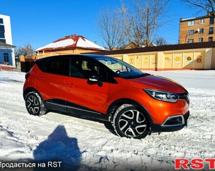 Красный Рено Каптур, объемом двигателя 1.5 л и пробегом 78 тыс. км за 12300 $, фото 1 на Automoto.ua
