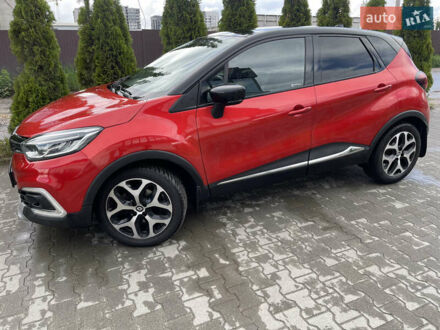 Рено Каптур 2017 в Киеве на Automoto.ua Красный Рено Каптур, объемом двигателя 1.46 л и пробегом 158 тыс. км за 12300 $, фото 1 на Automoto.ua