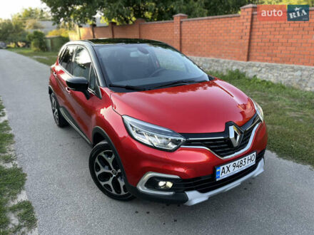 Рено Каптур 2019 в Харькове на Automoto.ua Красный Рено Каптур, объемом двигателя 1.46 л и пробегом 18 тыс. км за 16300 $, фото 1 на Automoto.ua