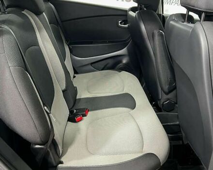 Рено Каптур, объемом двигателя 1.5 л и пробегом 166 тыс. км за 11650 $, фото 8 на Automoto.ua