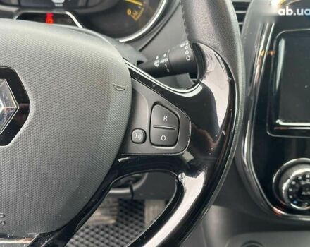 Рено Каптур, объемом двигателя 1.2 л и пробегом 87 тыс. км за 11990 $, фото 22 на Automoto.ua
