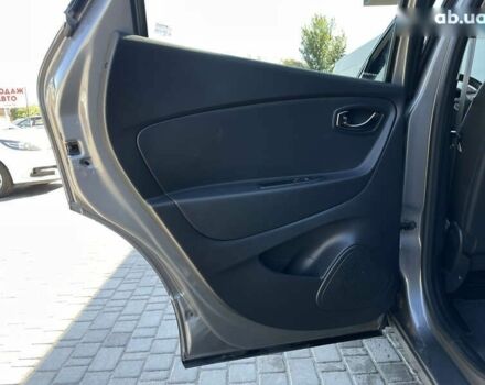 Рено Каптур, объемом двигателя 1.5 л и пробегом 225 тыс. км за 13155 $, фото 25 на Automoto.ua