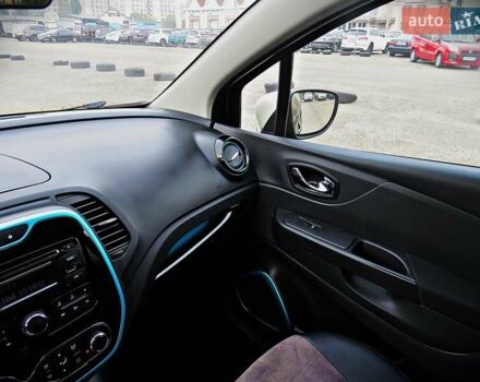 Рено Каптур, объемом двигателя 1.2 л и пробегом 122 тыс. км за 11500 $, фото 13 на Automoto.ua