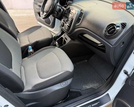 Рено Каптур, объемом двигателя 0 л и пробегом 228 тыс. км за 11200 $, фото 10 на Automoto.ua