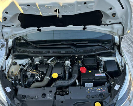 Рено Каптур, объемом двигателя 1.46 л и пробегом 100 тыс. км за 17000 $, фото 11 на Automoto.ua