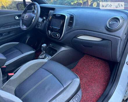 Рено Каптур, объемом двигателя 1.5 л и пробегом 87 тыс. км за 14900 $, фото 28 на Automoto.ua