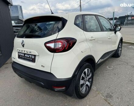 Рено Каптур, объемом двигателя 0.9 л и пробегом 54 тыс. км за 15490 $, фото 5 на Automoto.ua
