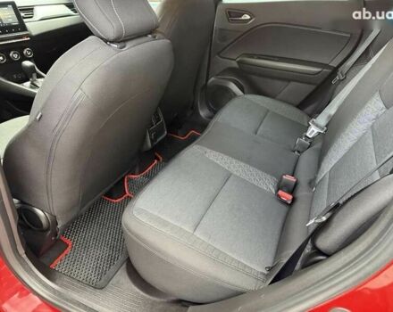 Рено Каптур, об'ємом двигуна 1.3 л та пробігом 28 тис. км за 18500 $, фото 2 на Automoto.ua