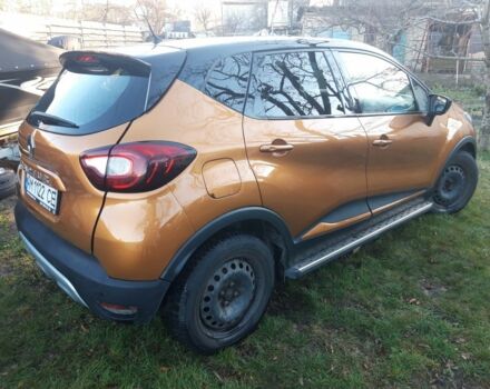 Желтый Рено Каптур, объемом двигателя 1.2 л и пробегом 63 тыс. км за 333 $, фото 5 на Automoto.ua