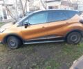 Желтый Рено Каптур, объемом двигателя 1.2 л и пробегом 63 тыс. км за 333 $, фото 2 на Automoto.ua