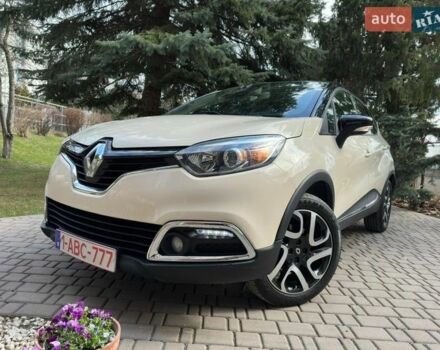 Желтый Рено Каптур, объемом двигателя 1.2 л и пробегом 86 тыс. км за 9700 $, фото 1 на Automoto.ua