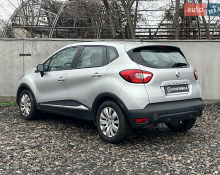 Сірий Рено Каптур, об'ємом двигуна 1.46 л та пробігом 182 тис. км за 10490 $, фото 5 на Automoto.ua