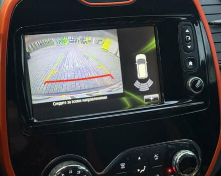 Серый Рено Каптур, объемом двигателя 1.2 л и пробегом 119 тыс. км за 10500 $, фото 8 на Automoto.ua